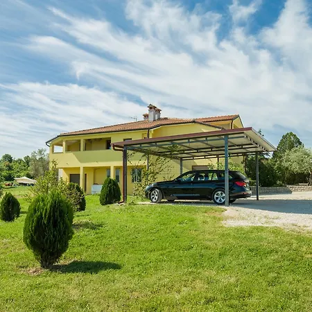 Terranova Apartman *