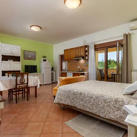 Terranova Apartament *